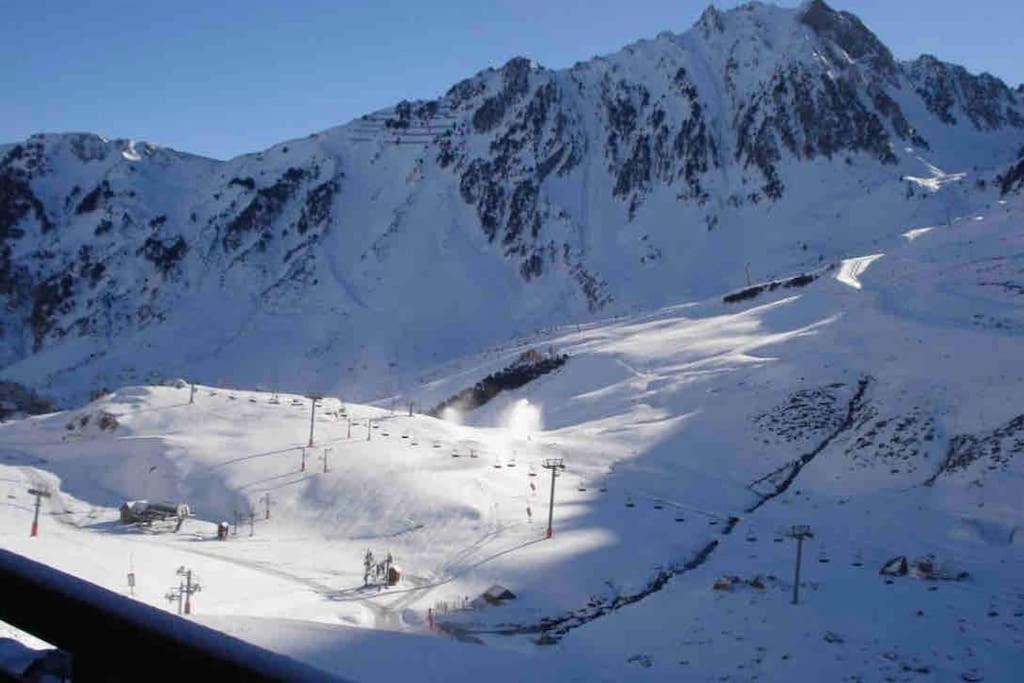 Chalet Cozy: Ski-in Apartment for 2-4 Guests La Mongie Exterior photo